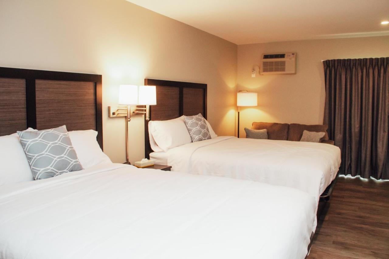 Country Squire Inn And Suites New Holland Eksteriør billede